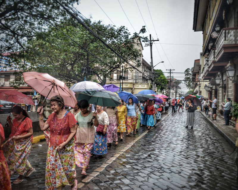 Jason Dy, SJ, Procesion los Cameros (Procession of the caretakers), 2018