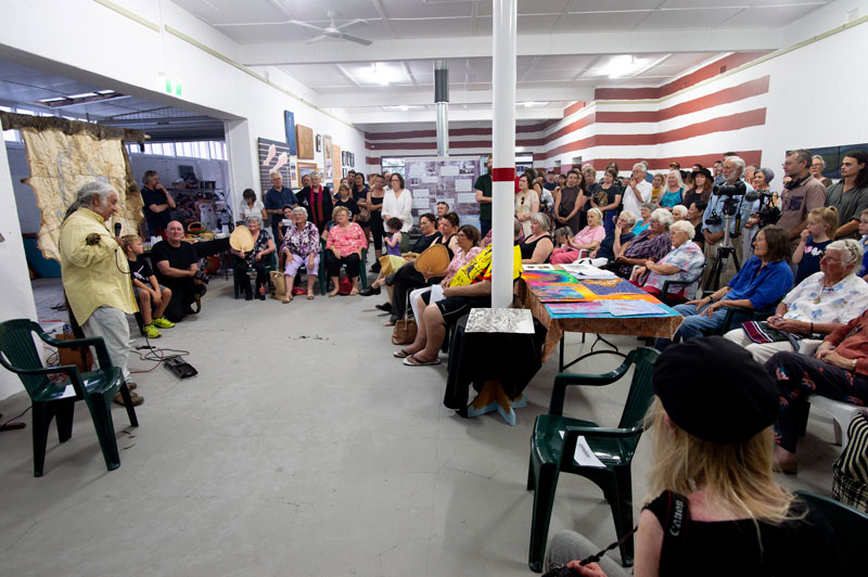 Djon Mundine speaking at the opening event of the Wirimbili-Yanhi Wiradjuri Walan Cultural Centre. Photo: Alex Wisser