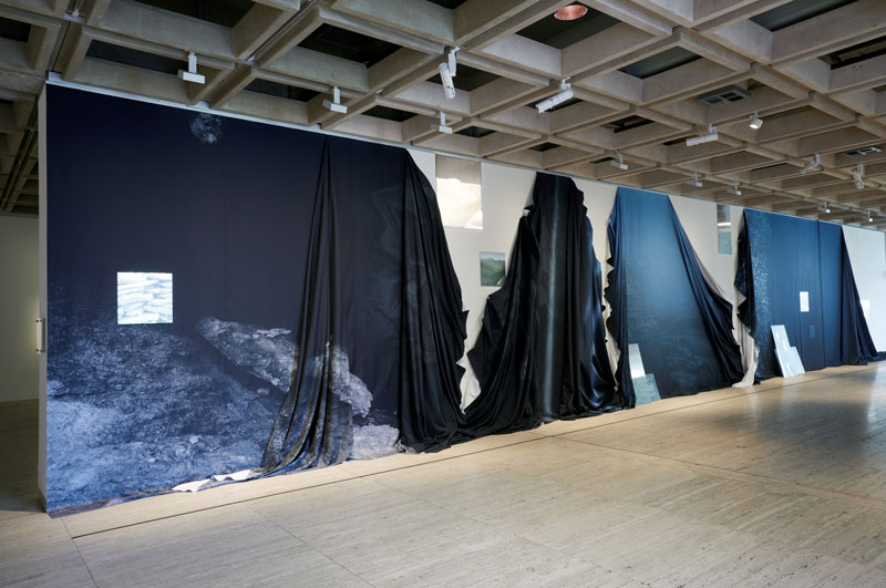 Izabela Pluta, Apparent Distance, 2019, dye-sublimation prints on fabric and photographic prints on aluminium. Installation view, The National 2019, Art Gallery of NSW. Photo: Diana Panuccio. Courtesy the artist and THIS IS NO FANTASY dianne tanzer + nicola stein, Melbourne